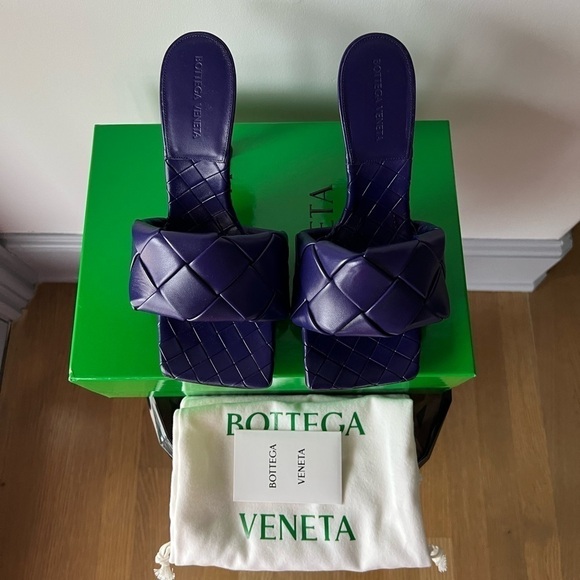 BOTTEGA VENETA LIDO HEELS UNICORN